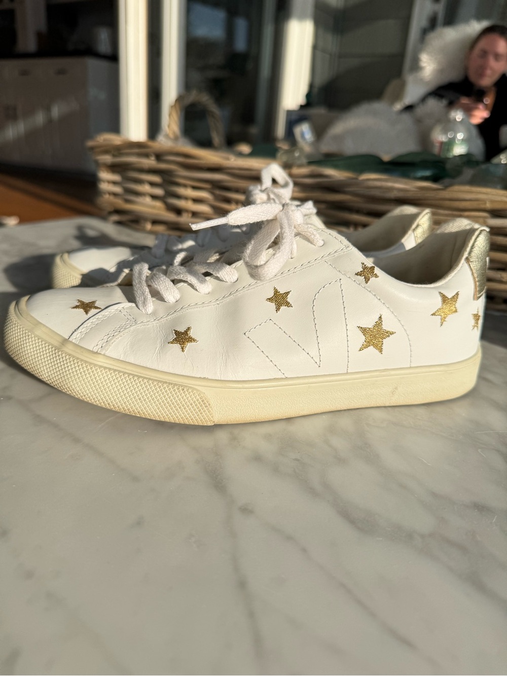 MADEWELL X VEJA Esplar Low Sneakers Embroidered Stars White w Gold Stars Size 6 - Picture 3 of 9